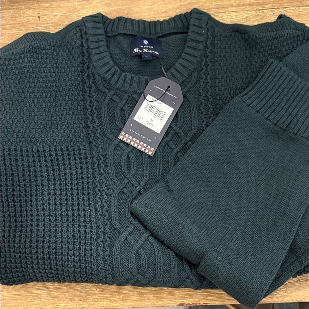 Ben Sherman Dark Green Cable Knit Crewneck Sweater